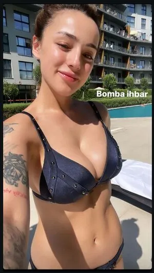 Milk Seyh Deniz Eri Ddenizeriss OnlyFans Leaked Free Thumbnail Picture - #vspQ8J4xww