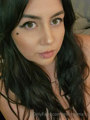 Milkmama1 OnlyFans Leaked Free Thumbnail Picture - #M6EZNZs2KO