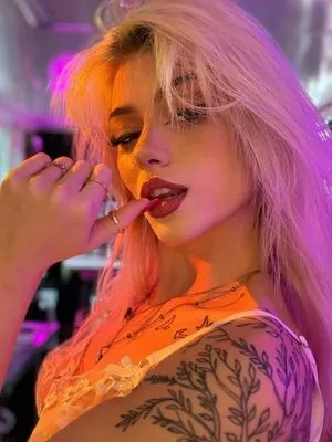 Milkme Maybe OnlyFans Leaked Free Thumbnail Picture - #bGvj3H2Xlu