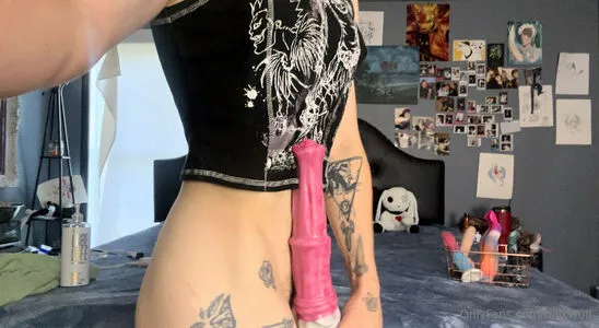 milkw0lf OnlyFans Leaked Free Thumbnail Picture - #C6nOFFkbS5