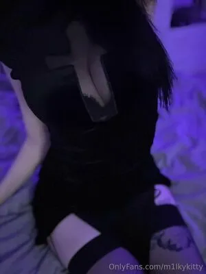 Milky Kitty OnlyFans Leaked Free Thumbnail Picture - #2PMEAyWeAF