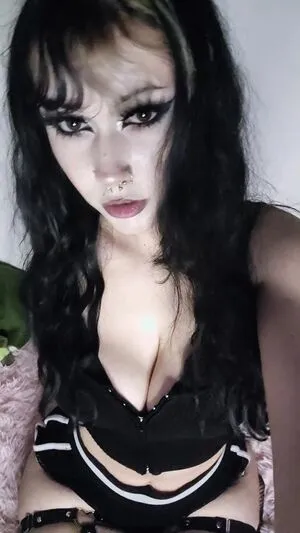 Milky OnlyFans Leaked Free Thumbnail Picture - #axnswwJi4n