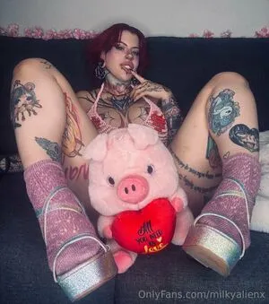 Milkyalien OnlyFans Leaked Free Thumbnail Picture - #XJLvp7Hktq