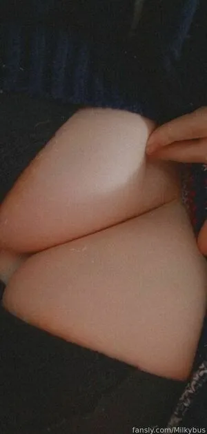 Milkybus OnlyFans Leaked Free Thumbnail Picture - #GeWB6nAsoj