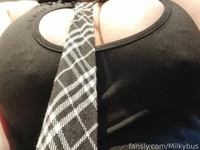 Milkybus OnlyFans Leaked Free Thumbnail Picture - #l2IJpV1Hsc