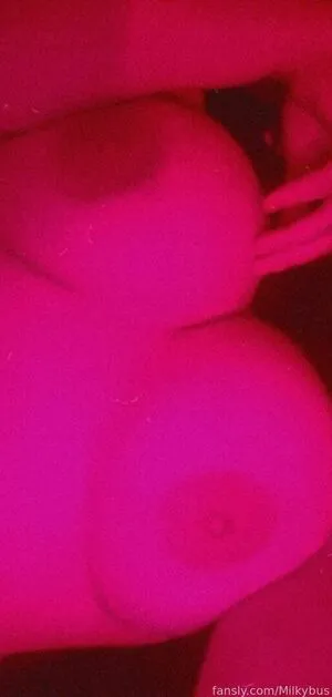 Milkybus OnlyFans Leaked Free Thumbnail Picture - #zeesMIkVx9