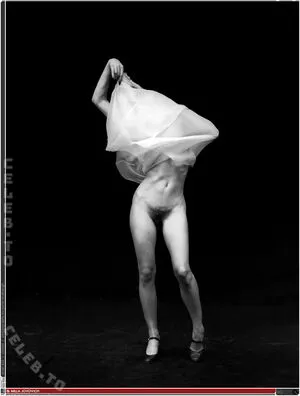 Milla Jovovich OnlyFans Leaked Free Thumbnail Picture - #TPMKYLAfNd