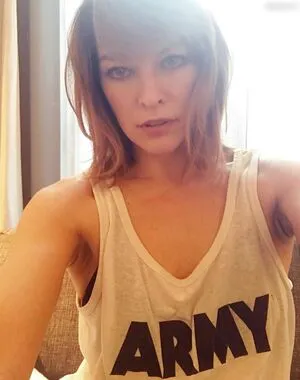 Milla Jovovich OnlyFans Leaked Free Thumbnail Picture - #dRcbyEgniE