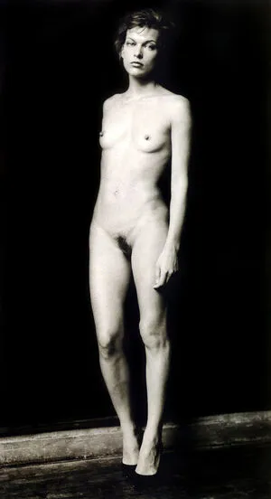 Milla Jovovich OnlyFans Leaked Free Thumbnail Picture - #iNaNFUWlk5