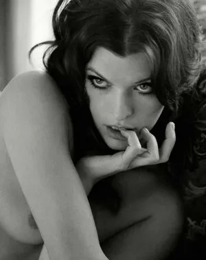 Milla Jovovich OnlyFans Leaked Free Thumbnail Picture - #mf2ChGfr8Q