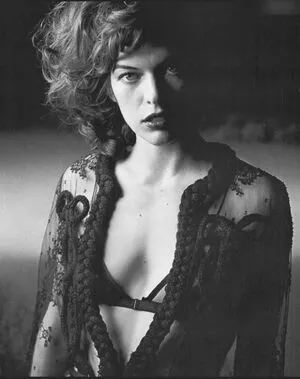 Milla Jovovich OnlyFans Leaked Free Thumbnail Picture - #wjTic4Aazc