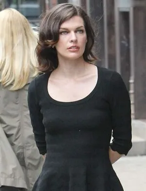 Milla Jovovich OnlyFans Leaked Free Thumbnail Picture - #zhdhkfY9EL