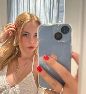 Milla Rosalie OnlyFans Leaked Free Thumbnail Picture - #p4JtLXS6H8