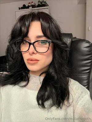 Millathegoth OnlyFans Leaked Free Thumbnail Picture - #dbR68s00vN