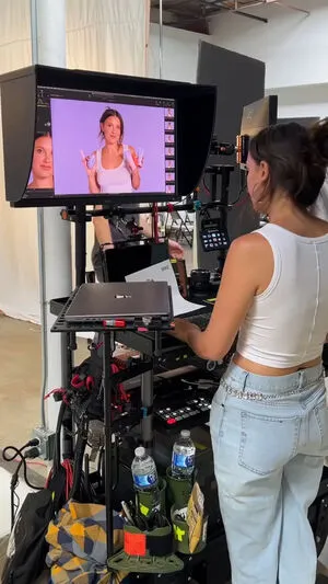 Millie Bobby Brown OnlyFans Leaked Free Thumbnail Picture - #0s3evqsOc4