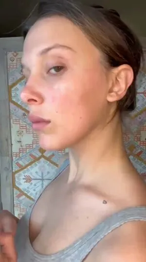 Millie Bobby Brown OnlyFans Leaked Free Thumbnail Picture - #1jaenoziwv