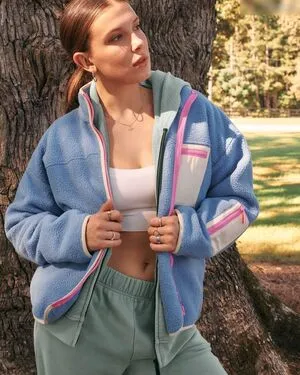Millie Bobby Brown OnlyFans Leaked Free Thumbnail Picture - #3yDkgdL7hB