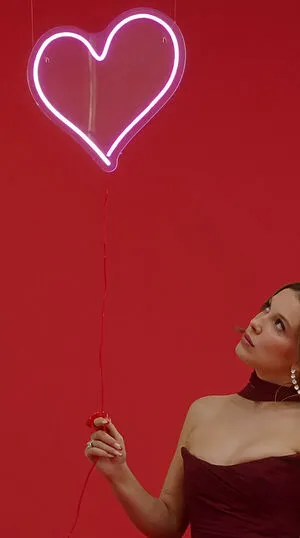 Millie Bobby Brown OnlyFans Leaked Free Thumbnail Picture - #4K5W6VUEXv