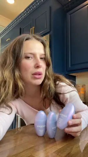 Millie Bobby Brown OnlyFans Leaked Free Thumbnail Picture - #5Gz7P3q7Bf