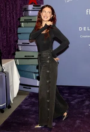 Millie Bobby Brown OnlyFans Leaked Free Thumbnail Picture - #6ivAgYeKc1