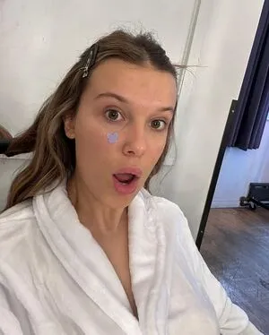 Millie Bobby Brown OnlyFans Leaked Free Thumbnail Picture - #7zaSwIztOl