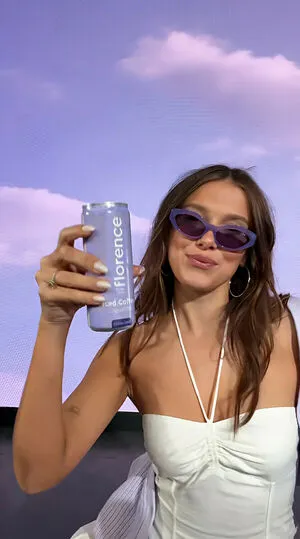 Millie Bobby Brown OnlyFans Leaked Free Thumbnail Picture - #9ooQKHKzbg