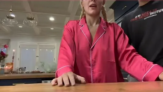 Millie Bobby Brown OnlyFans Leaked Free Thumbnail Picture - #9uxEKeOgy9