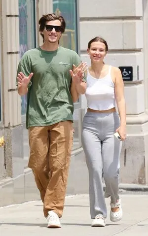 Millie Bobby Brown OnlyFans Leaked Free Thumbnail Picture - #AfPLqbq0td