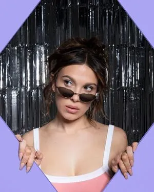 Millie Bobby Brown OnlyFans Leaked Free Thumbnail Picture - #CboHREgMWg