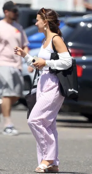 Millie Bobby Brown OnlyFans Leaked Free Thumbnail Picture - #DIZEcSp31P