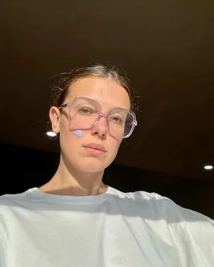 Millie Bobby Brown OnlyFans Leaked Free Thumbnail Picture - #Dly89uWvfy