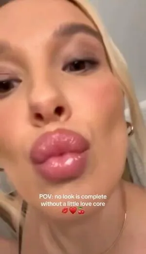 Millie Bobby Brown OnlyFans Leaked Free Thumbnail Picture - #DzzBOnYeWx