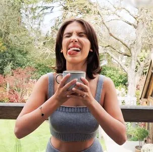 Millie Bobby Brown OnlyFans Leaked Free Thumbnail Picture - #EDUuUYvA2I
