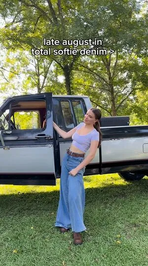 Millie Bobby Brown OnlyFans Leaked Free Thumbnail Picture - #EPIUoEmJFn
