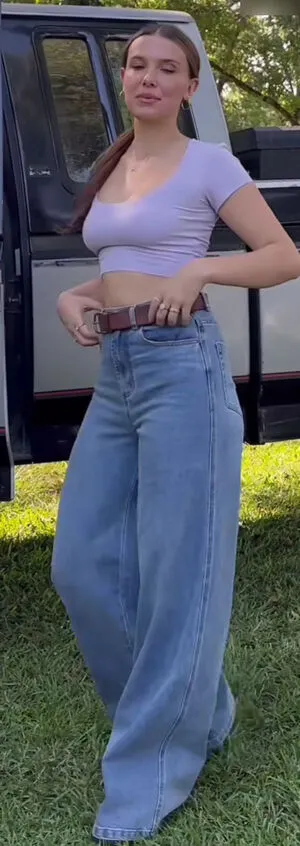 Millie Bobby Brown OnlyFans Leaked Free Thumbnail Picture - #Fyy0GtSHf5