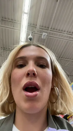 Millie Bobby Brown OnlyFans Leaked Free Thumbnail Picture - #HXqBdaG1xY