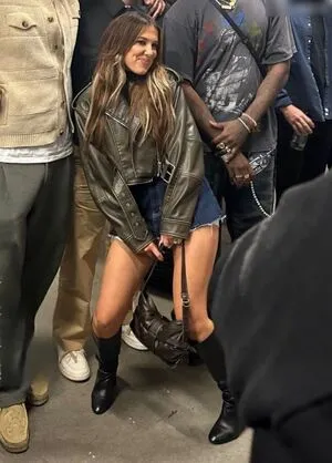 Millie Bobby Brown OnlyFans Leaked Free Thumbnail Picture - #Hj93DMWHTK