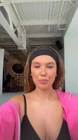 Millie Bobby Brown OnlyFans Leaked Free Thumbnail Picture - #HsVNdTUoLX