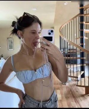 Millie Bobby Brown OnlyFans Leaked Free Thumbnail Picture - #JX9TpfPzGK