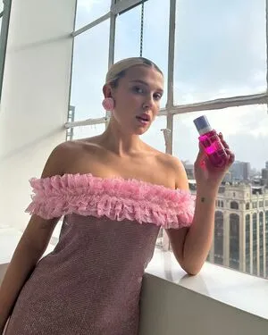 Millie Bobby Brown OnlyFans Leaked Free Thumbnail Picture - #JlViBlMY3u