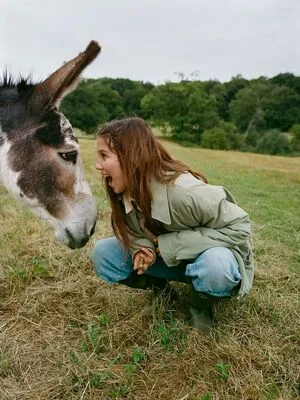 Millie Bobby Brown OnlyFans Leaked Free Thumbnail Picture - #KlpFQ3hVzs