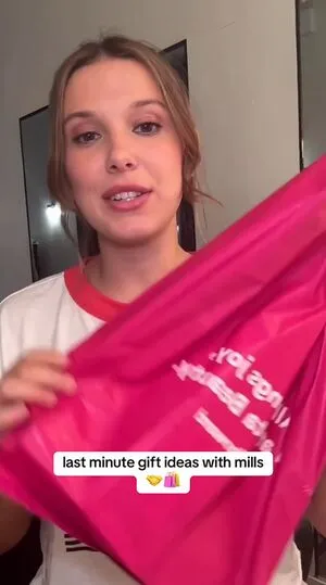 Millie Bobby Brown OnlyFans Leaked Free Thumbnail Picture - #LdAMuBCtA1