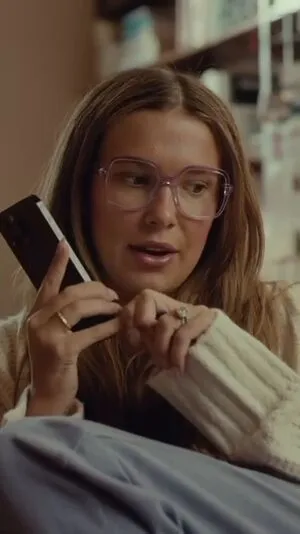 Millie Bobby Brown OnlyFans Leaked Free Thumbnail Picture - #OTIndMb6aG