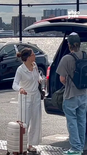 Millie Bobby Brown OnlyFans Leaked Free Thumbnail Picture - #PhgWbSzJWy