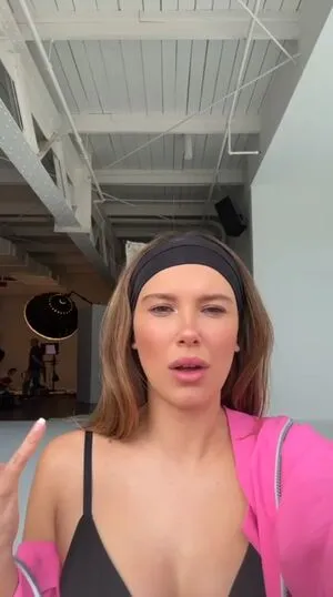 Millie Bobby Brown OnlyFans Leaked Free Thumbnail Picture - #Px4OAGWIFO