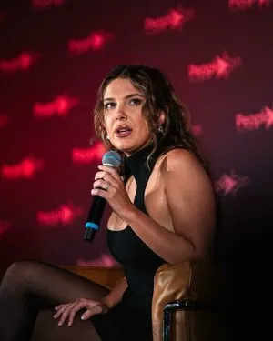 Millie Bobby Brown OnlyFans Leaked Free Thumbnail Picture - #QM7c00sAds