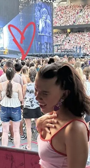 Millie Bobby Brown OnlyFans Leaked Free Thumbnail Picture - #RkyMHcP2Sm