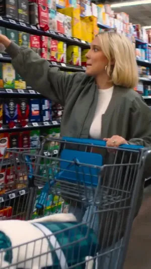 Millie Bobby Brown OnlyFans Leaked Free Thumbnail Picture - #ST14epwOm8
