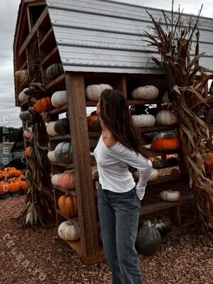 Millie Bobby Brown OnlyFans Leaked Free Thumbnail Picture - #SWYCTo9jIy