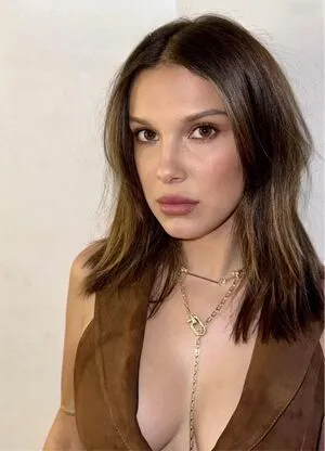 Millie Bobby Brown OnlyFans Leaked Free Thumbnail Picture - #ToYFdDnMoC